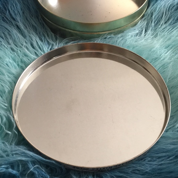 Vintage courier and Ives tin - Picture 9 of 10